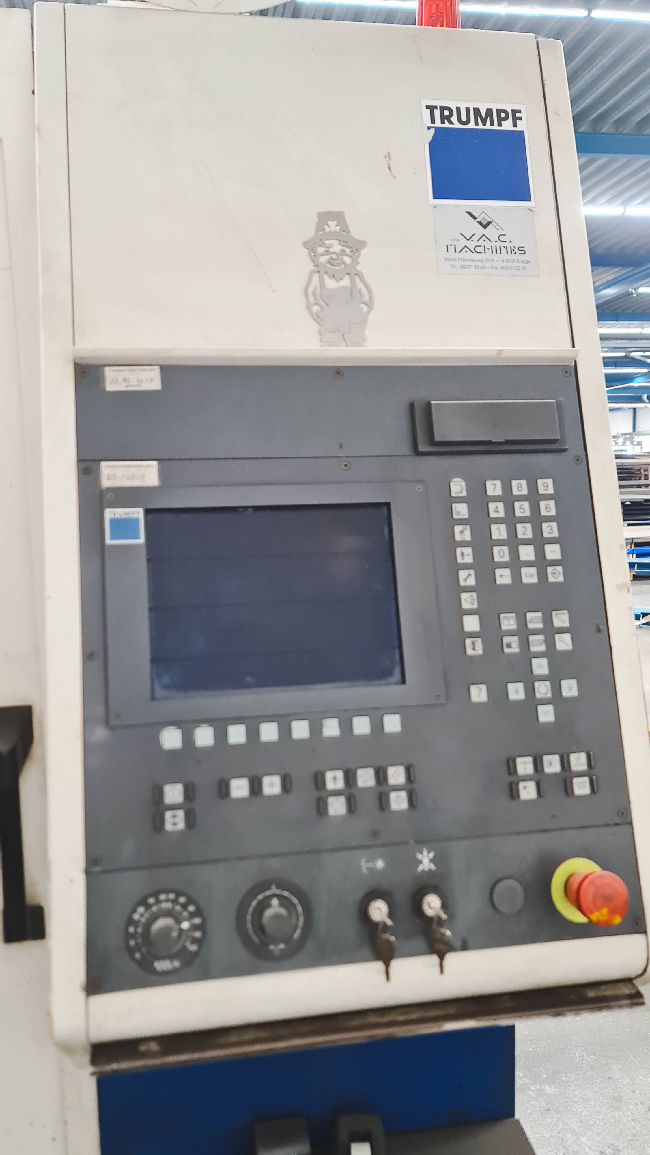 Usado Corte por láser Trumpf Trumatic L3030 I 2001