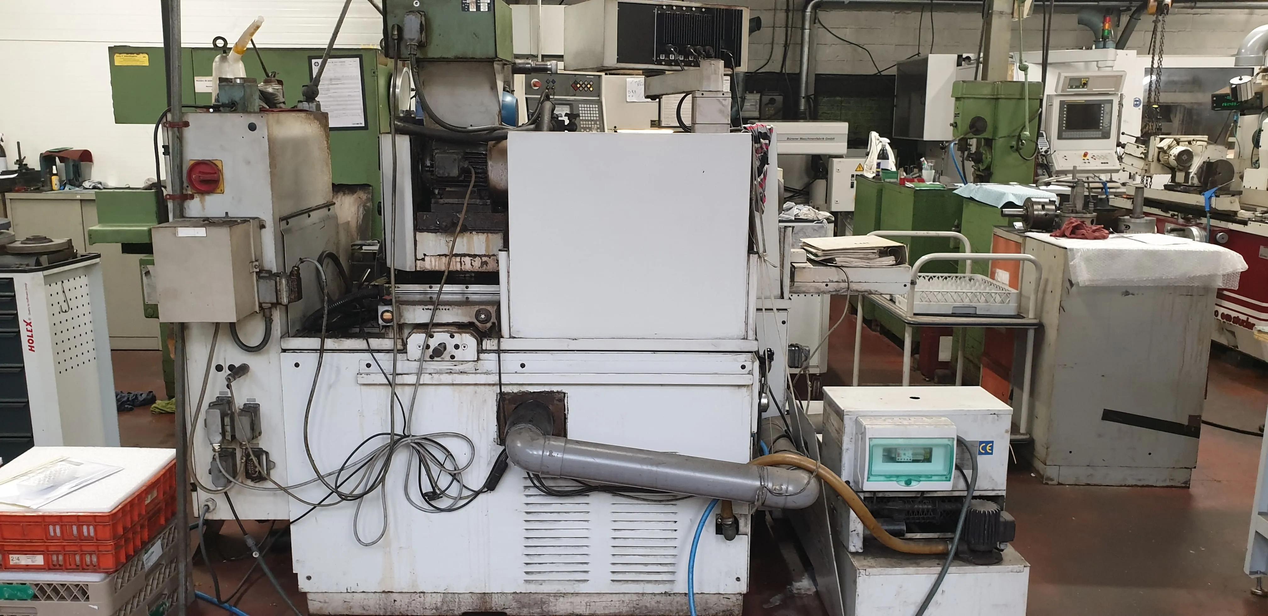Usado Rectificadora cilíndrica Tschudin HTG 610 U I, 1996