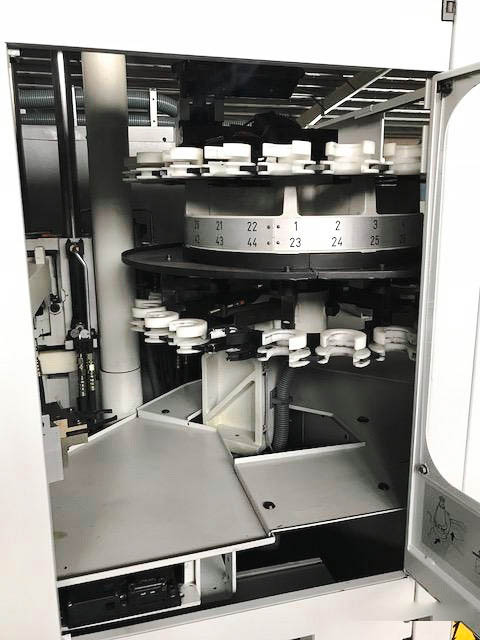 Gebruikt Mikron UM 600-HS I Verticaal bewerkingscentrum I 1997