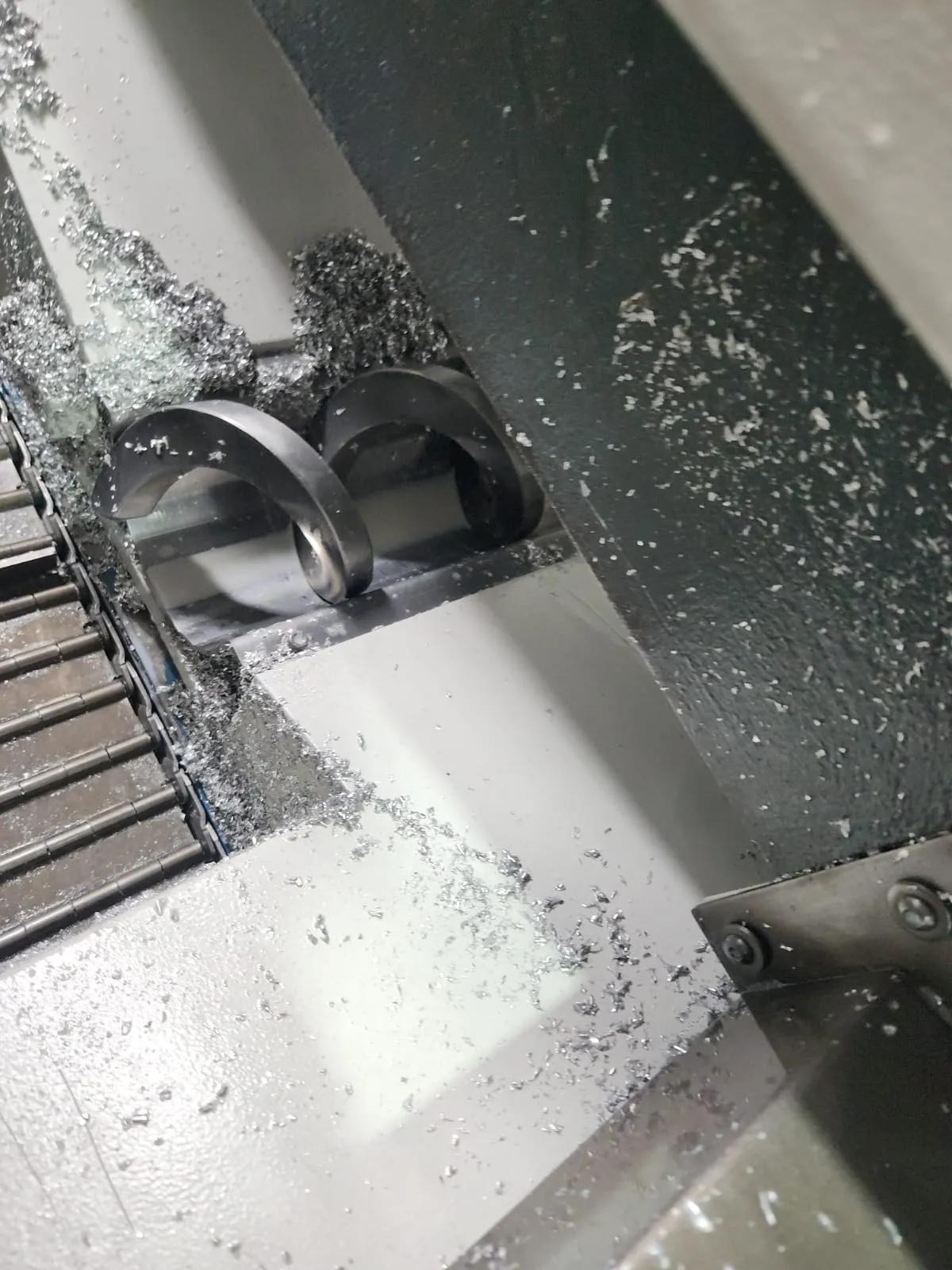 Gebruikt Romi D 1250 C16 I Verticale Bewerking Center