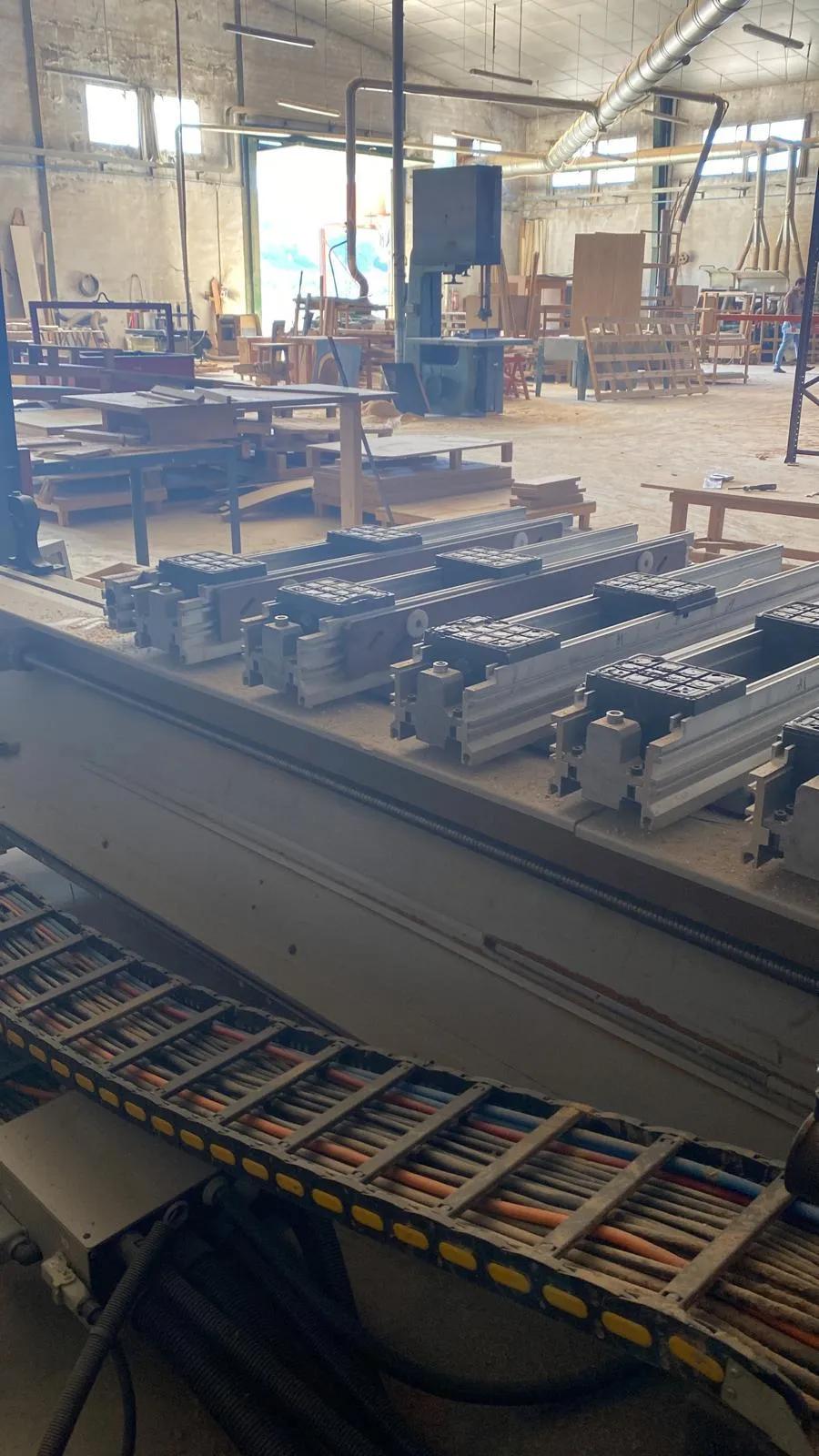 Usado Centro de mecanizado CNC Morbidelli Author 600 KXL I 2001