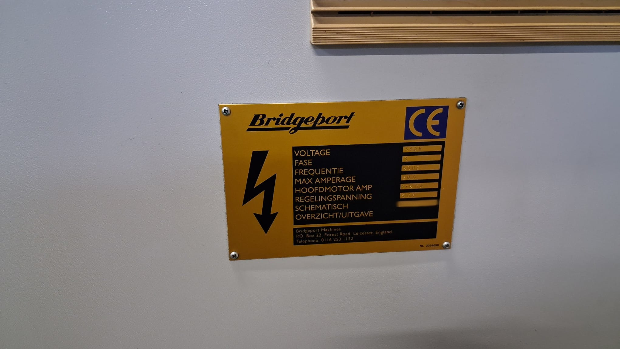 Used Bridgeport VMC600 I Vertical Machining Center I 2000