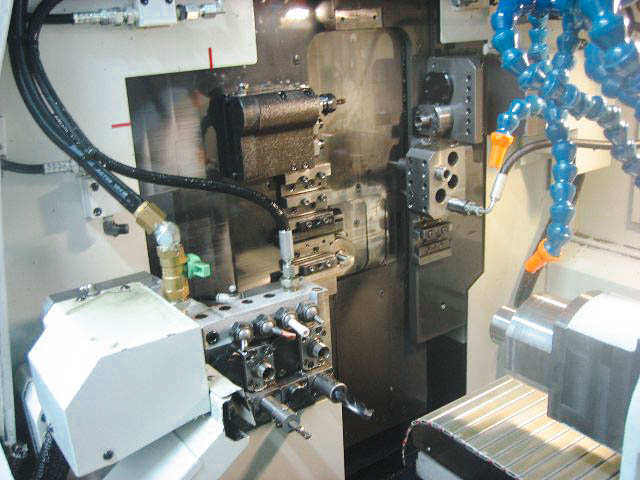 Usado Tornos Gamma 20-6 - Torno CNC - 2010