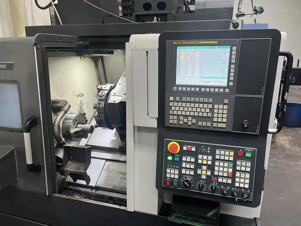 Used Doosan Lynx 2100B I CNC Lathe I 2017