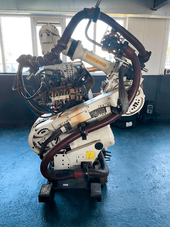 Used Fanuc R-2000iA/200F - Robot - 2002
