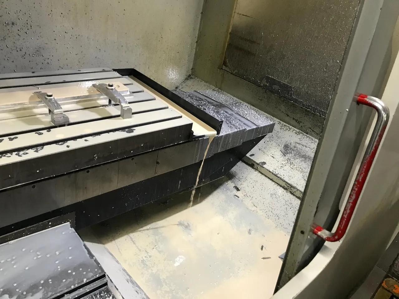 Used Haas VF-5D/40HE I Vertical Machining Center I 2004