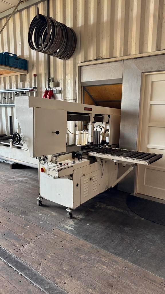 Used MEBA 900x435 I  Band Saw