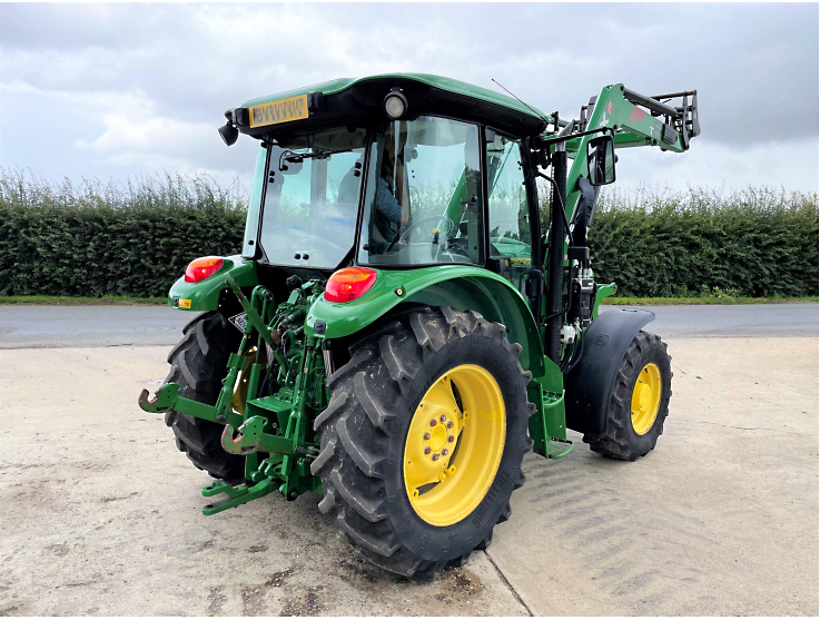 Gebruikt John Deere 5080 R Tractor 2012