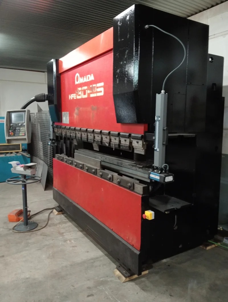 Used Amada HFE 80-25 I Press Brake I 2001