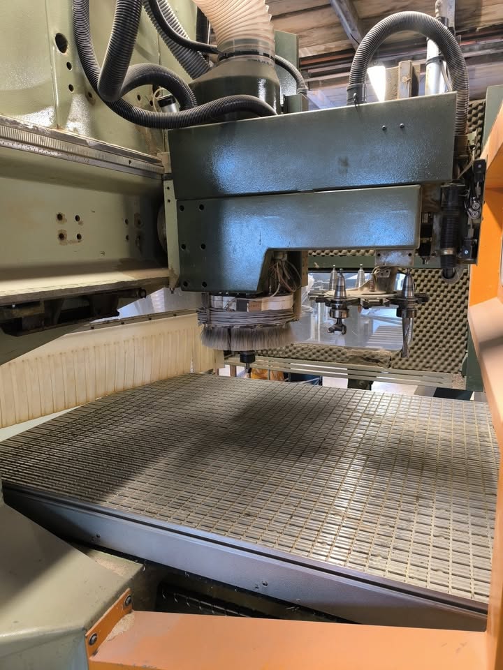 Used SCM Record 220 I CNC Machining Center I 1999