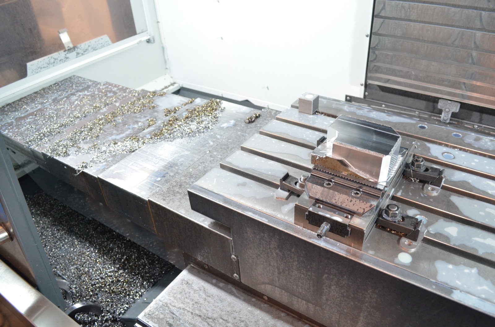 Used Haas VF-4 I Vertical Machining Center I 2021