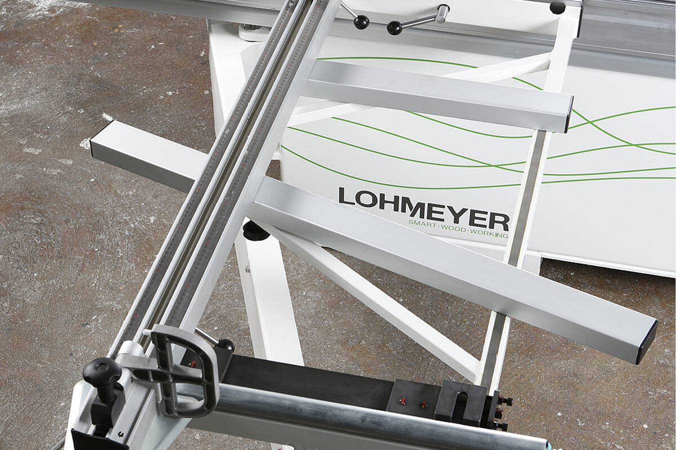 LOHMEYER FKS 320 IQ