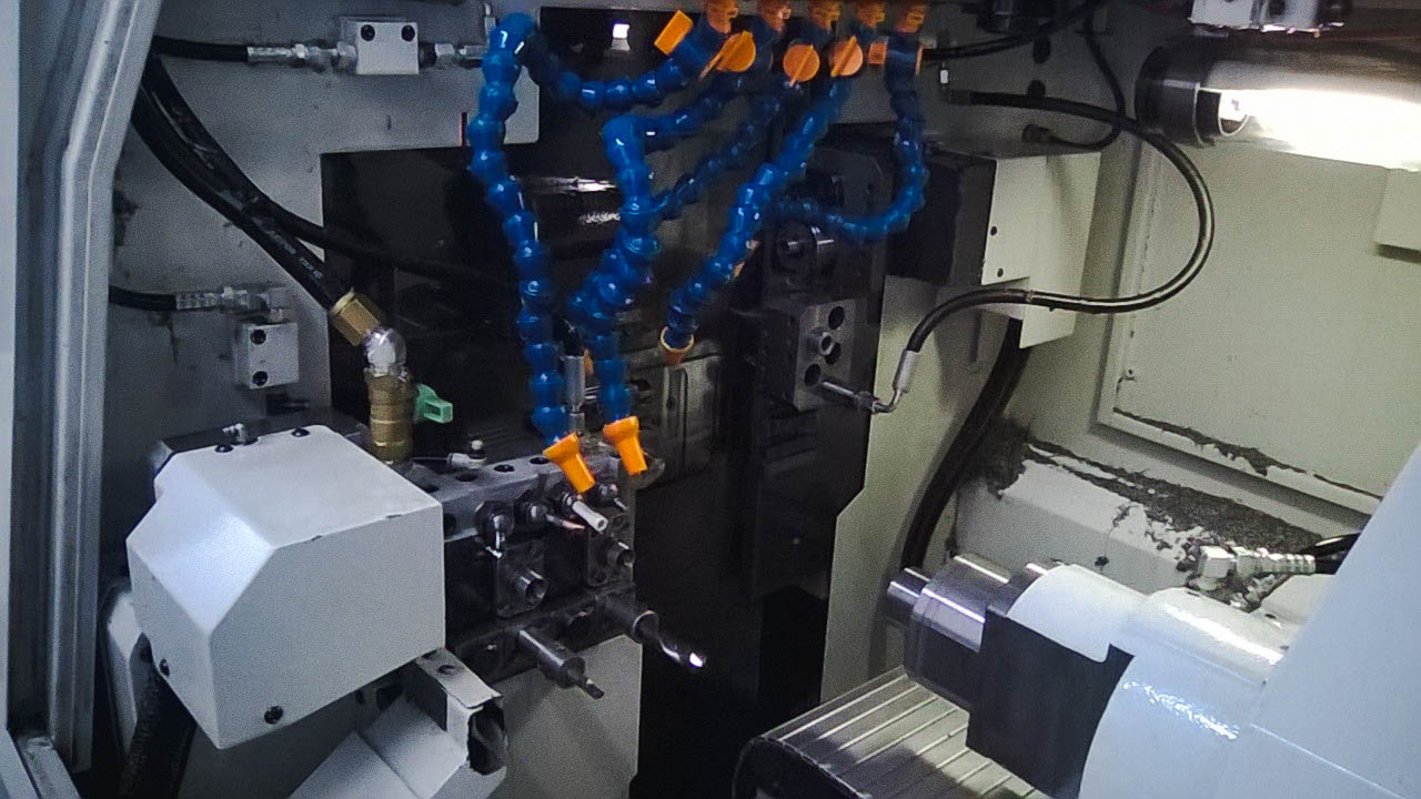 Usado Tornos Gamma 20-6 - Torno CNC - 2010