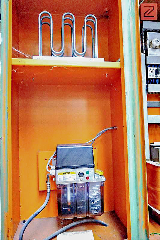 Gebruikt Voest Alpine Steinel W570E - Universele cyclusdraaibank - 1990