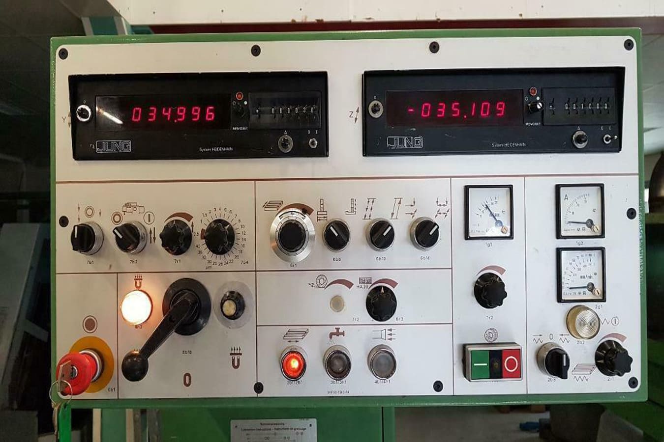 Gebruikt JUNG JF 520