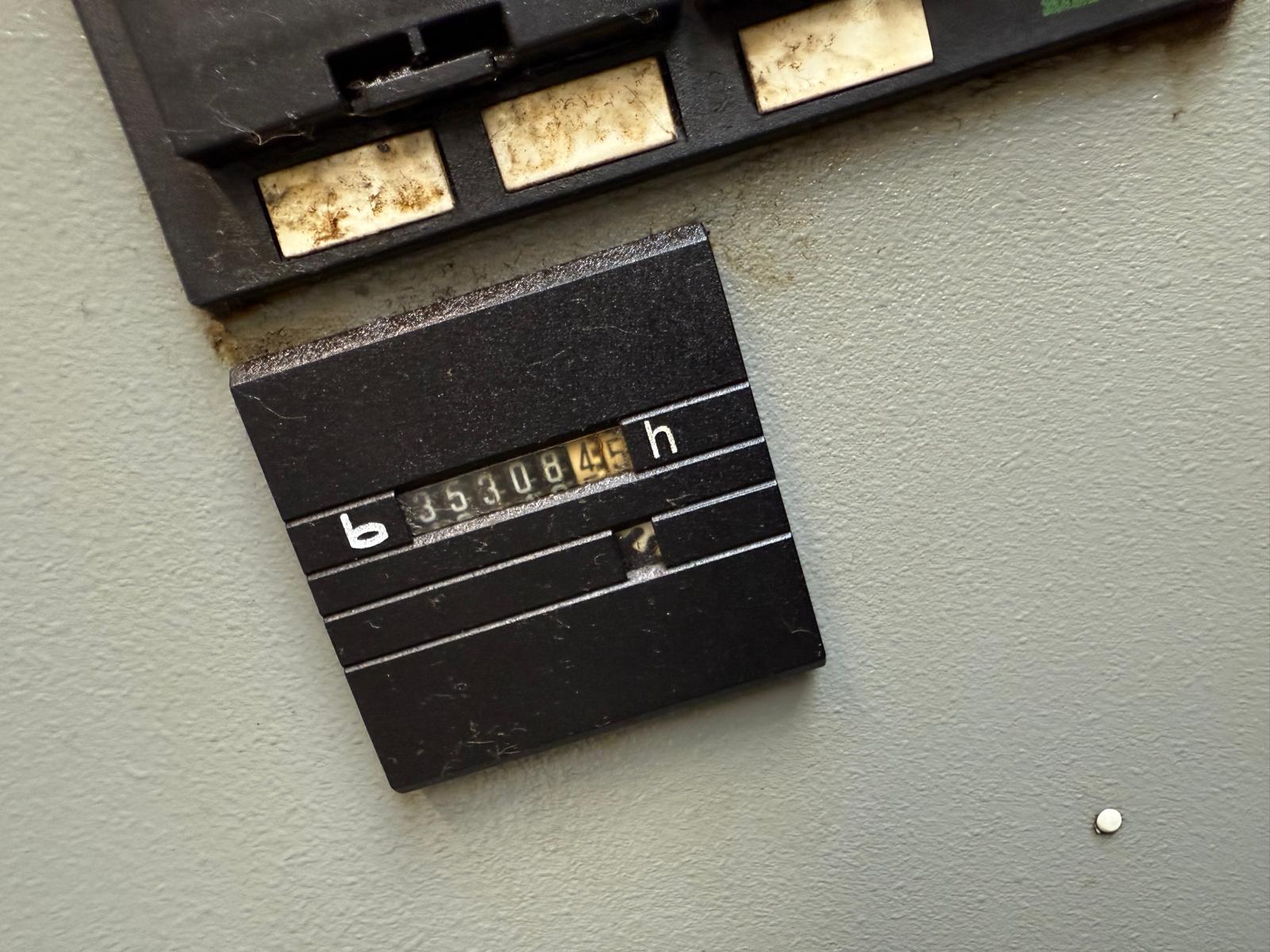 Used Deckel Maho DMC 80 H I Vertical Machining Center I 2001