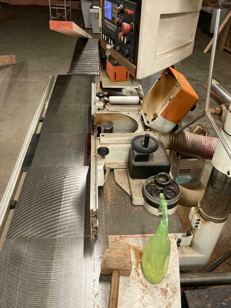 Usado SCM T 130 - 2001