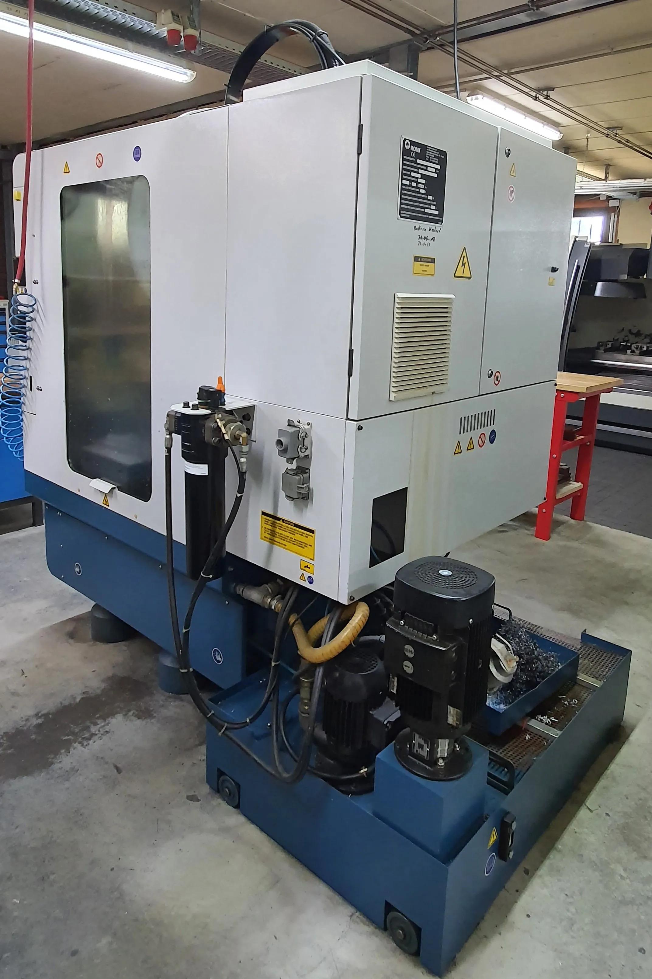 Gebruikt ROMI VTC30A I Vertical Machining Center