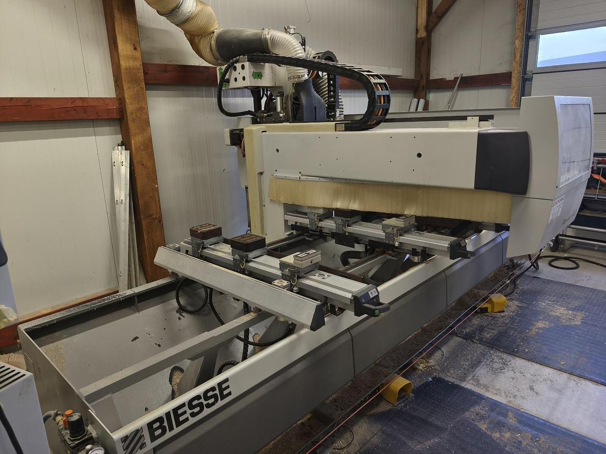 Used Biesse Rover A3.30 I CNC Machining Center I 2007