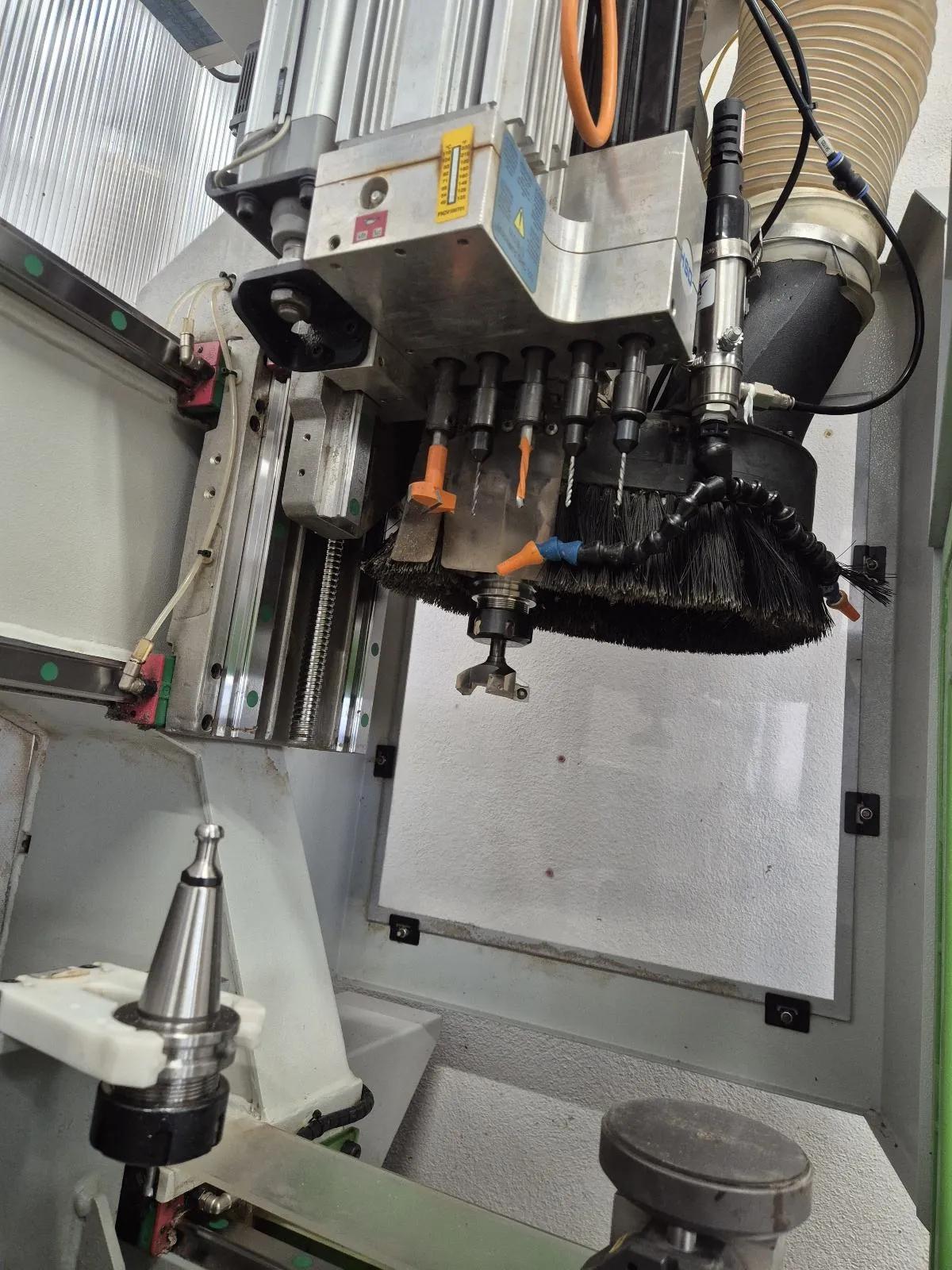 Gebruikt Biesse Klever 1530 G FT I CNC Bewerking Centrum