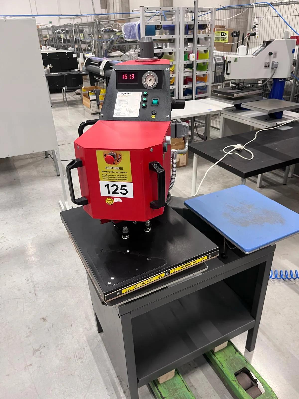 Used Romanik Air Duo Press I Transfer Press