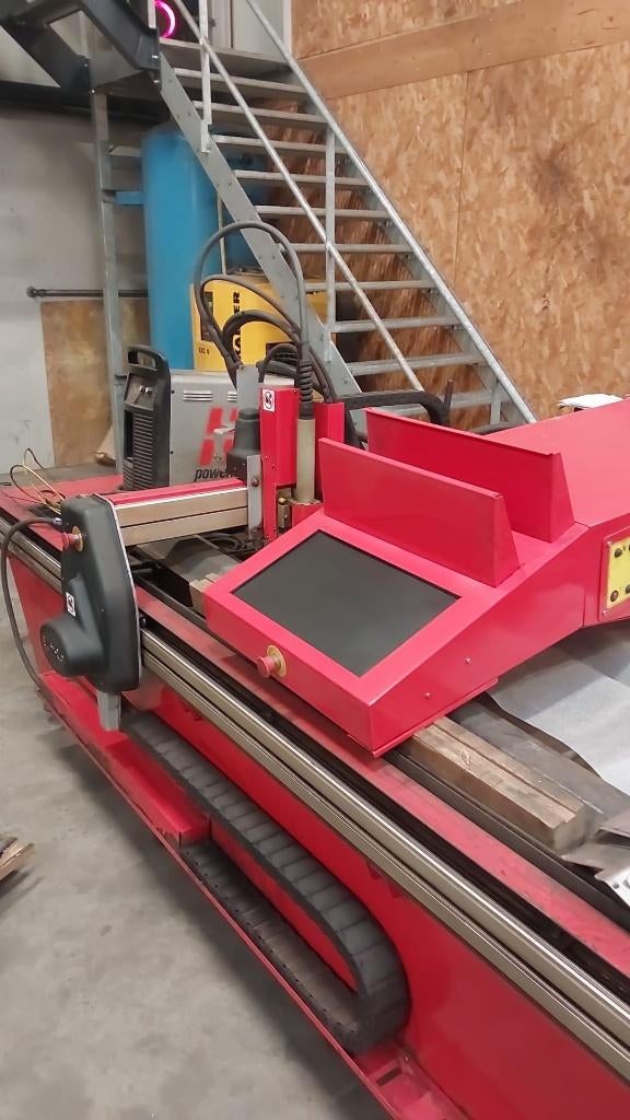 Used Swift-Cut Pro 2500-WT I Plasma Cutting I 2017