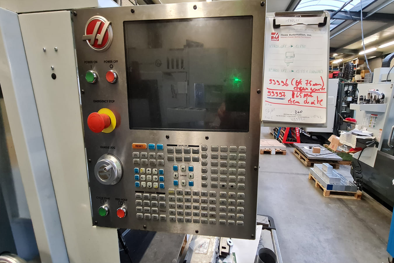 Used Haas VF 2 - CNC Machining centres - 2017