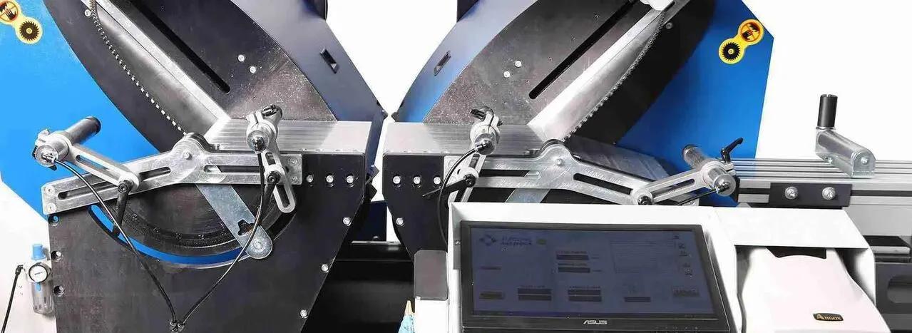 Ozgenc Makina OMRM 133 PRO I Máquina Automática de Corte de Aluminio de Doble Cabezal