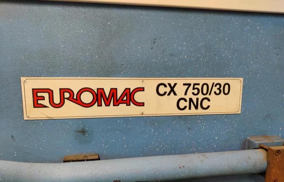 Gebruikt Euromac CX 750/30 I Perforatiemachine