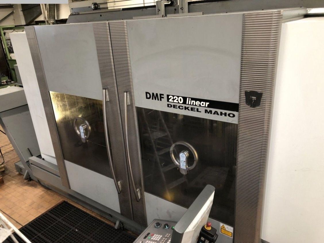 Used Deckel Maho DMF 220 Linear I Vertical Machining Center I 2005