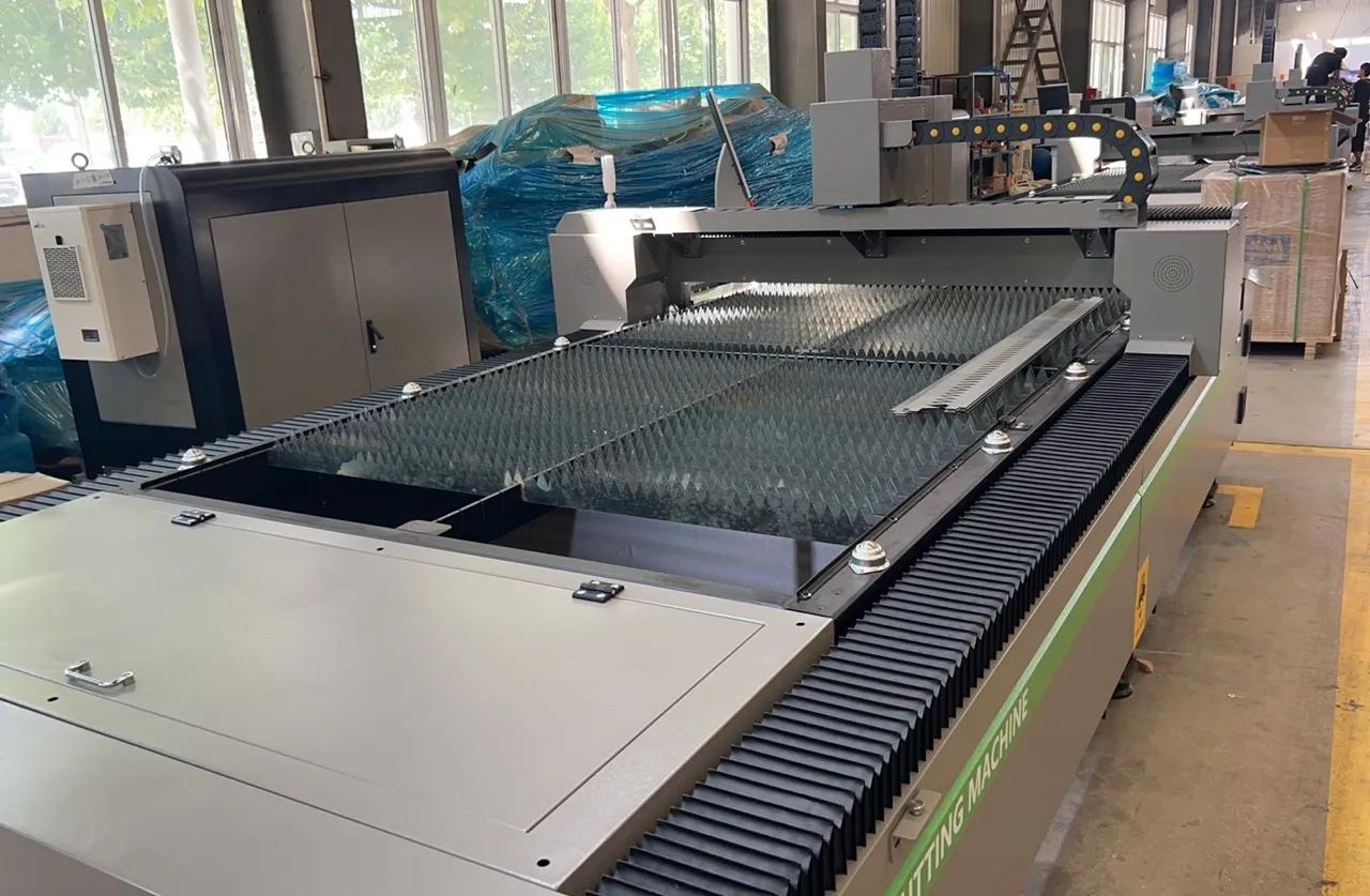 Leapion LF-3015B 3000W