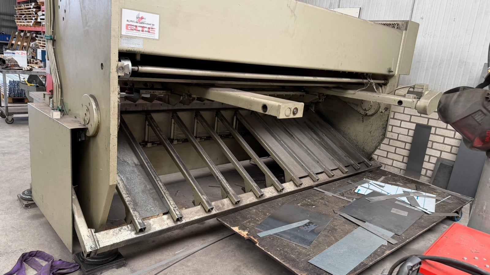 Used Darley GS 3100 X 8 I Hydraulic Shear I 1988