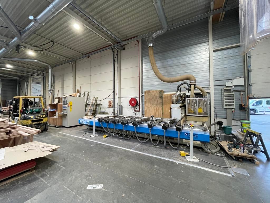 Used Masterwood Project 323L I CNC Machining Center I 2000