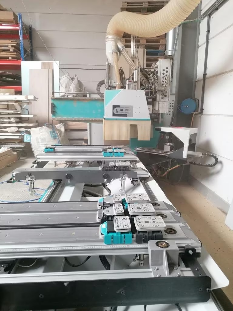 Used Holzher Eco-Master 7120 I CNC Machining Center I 2002