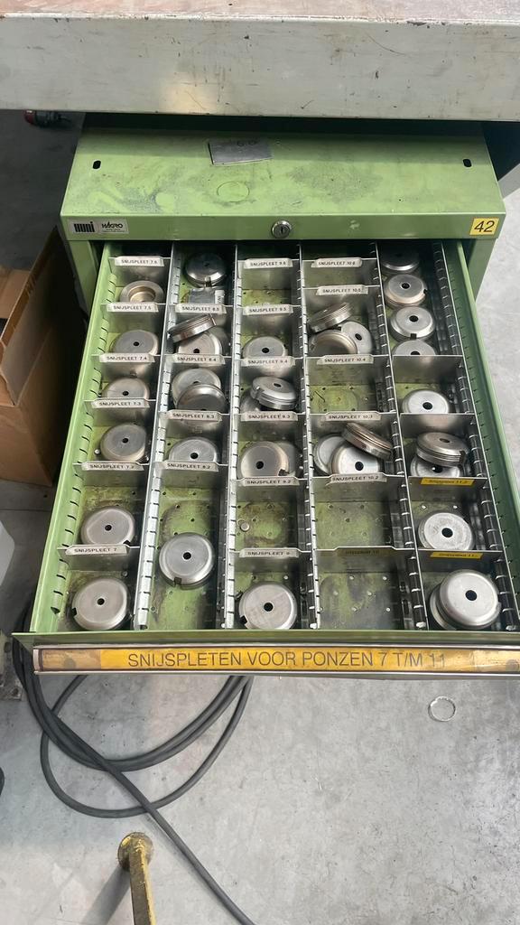 Used Euromac CX 1000/30 I Punching Machine I 1998