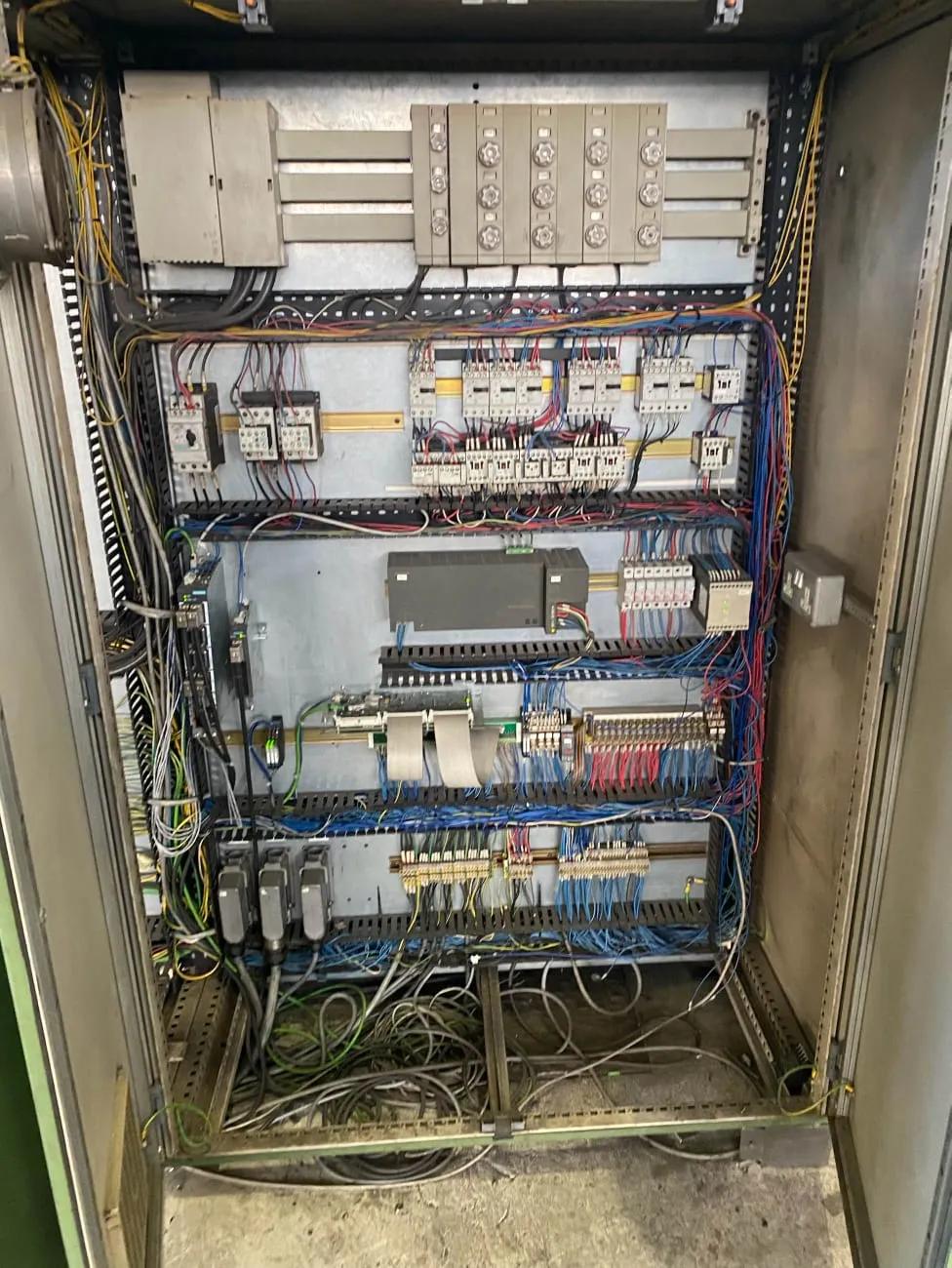 Usado Torno Vertical CNC Schiess de 4000 mm