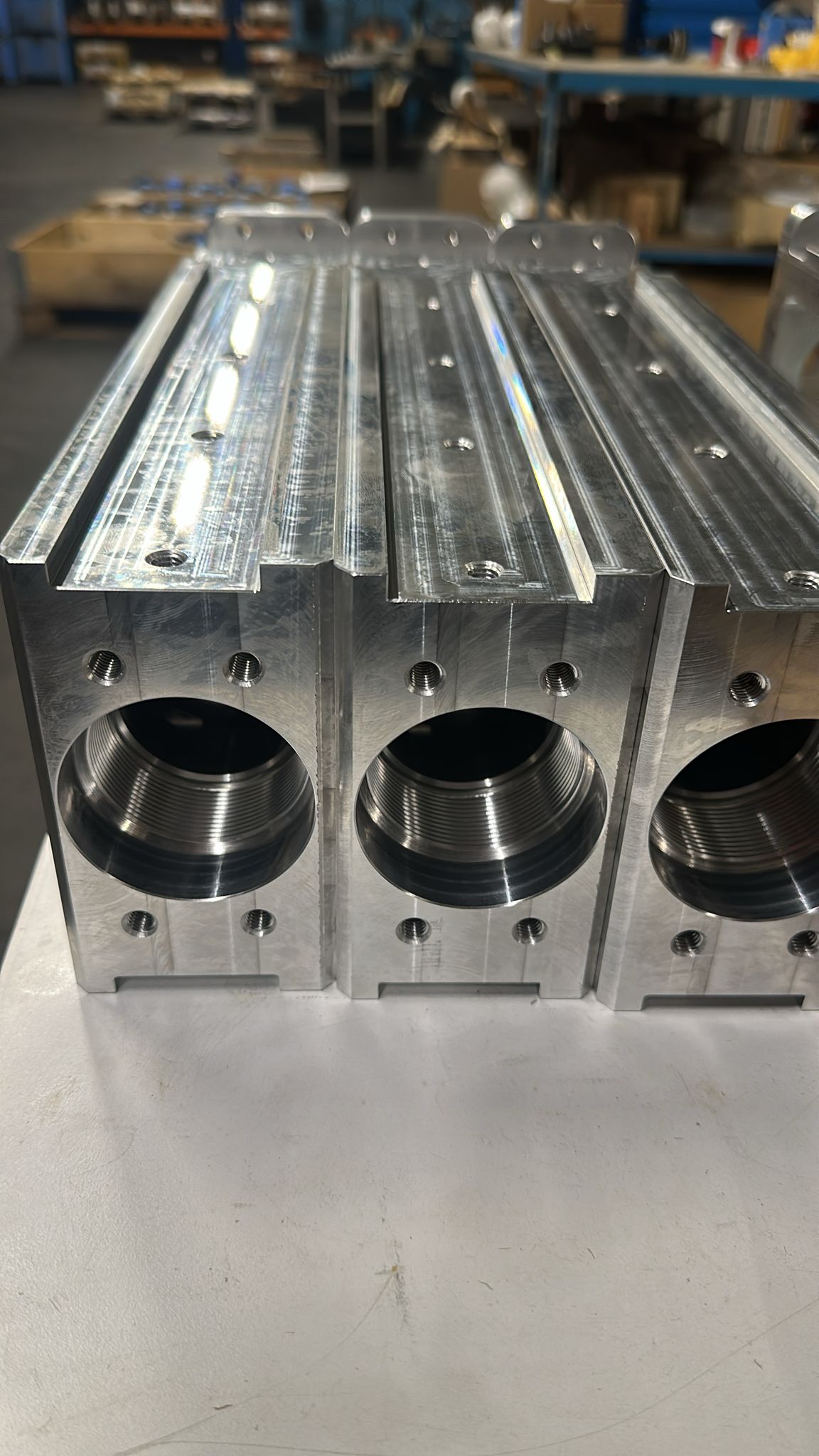 Used Mazak Variaxis 730-5X I Vertical Machining Center I 2005