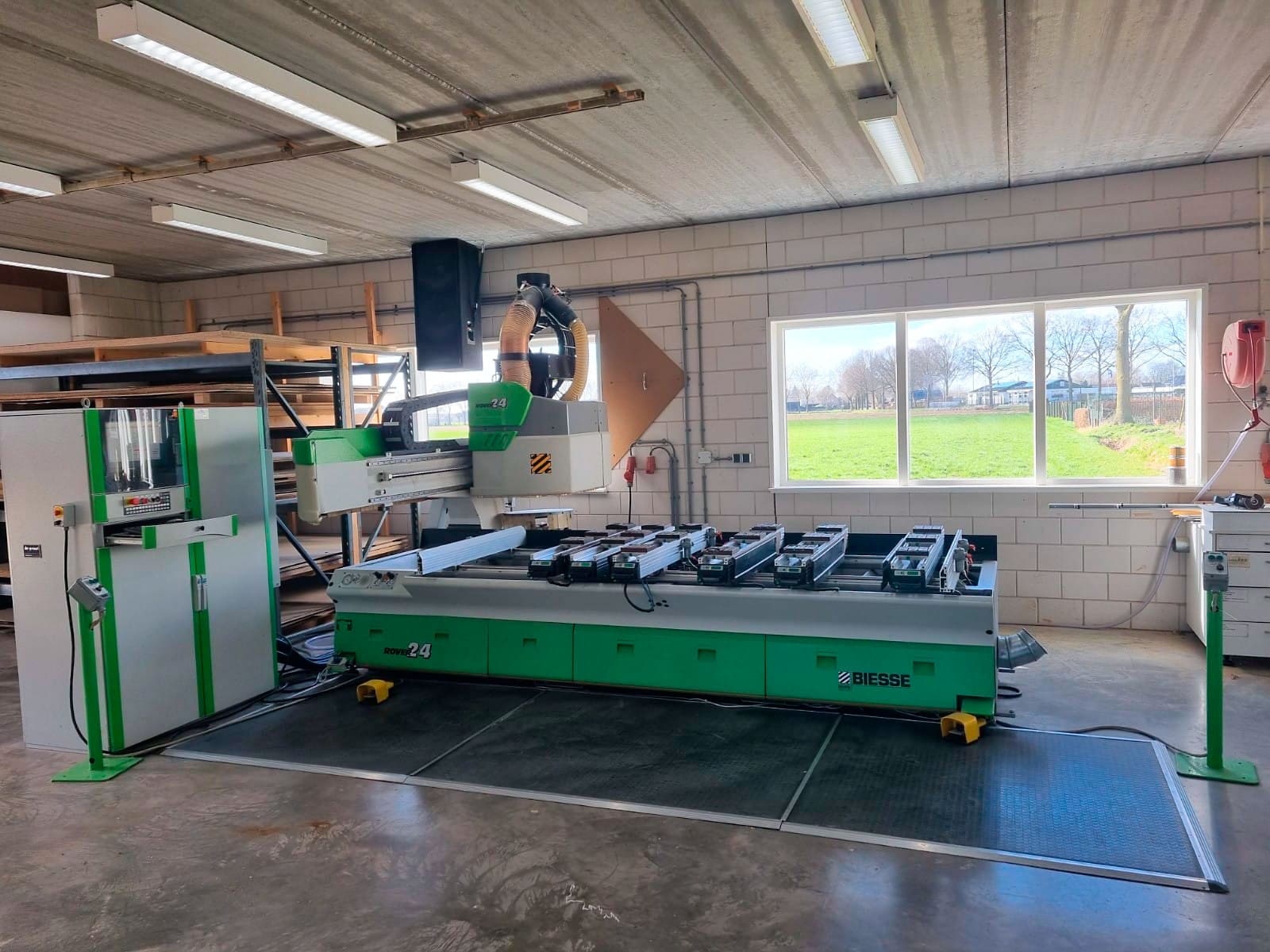 Gebruikt Biesse Rover 24 - CNC-bewerkingscentra - 2001