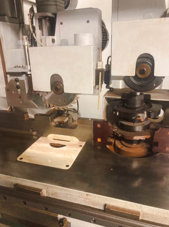 Used Colombo AM 50 - Angular Window Machining Center - 2009