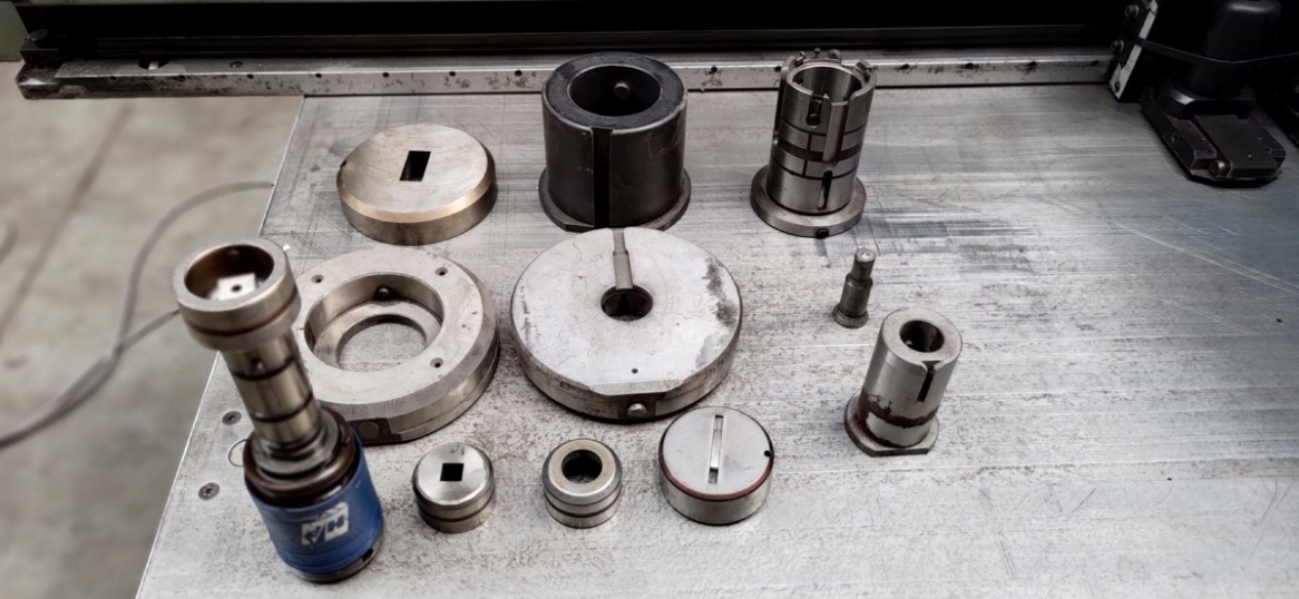 Used Euromac CX 1000/30 I Punching Machine