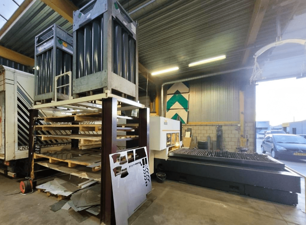 Used 1991 Mazak New Super Turbo X48