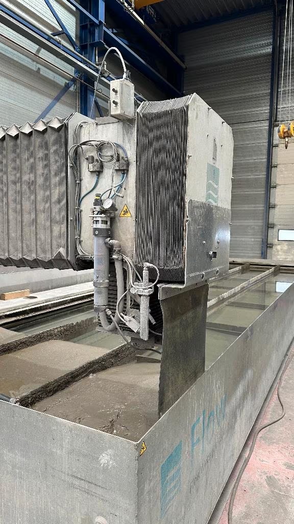 Used Flow Waterjet 714000-1 I Waterjet Cutting I 2010