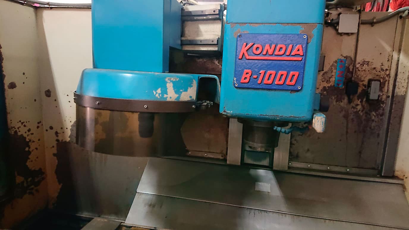 Gebruikt Kondia B-1000 - Verticale bewerkingscentra - 1998