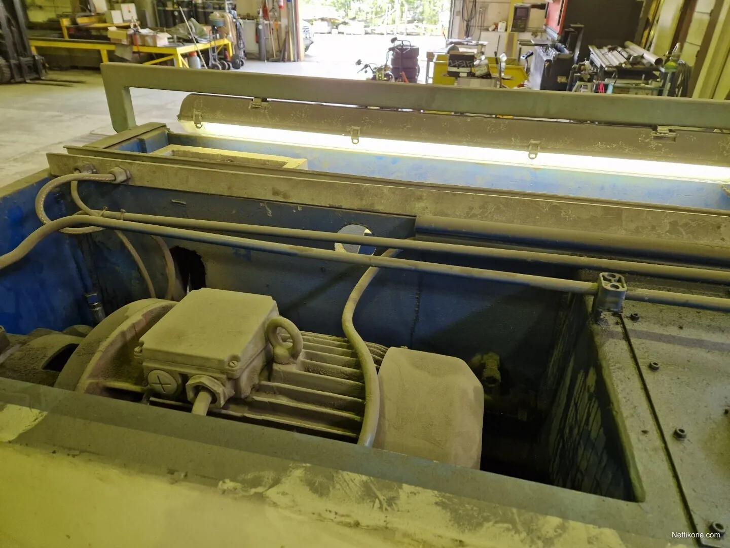 Gebruikt Tesera 2500 x 8 mm I Guillotine Shear