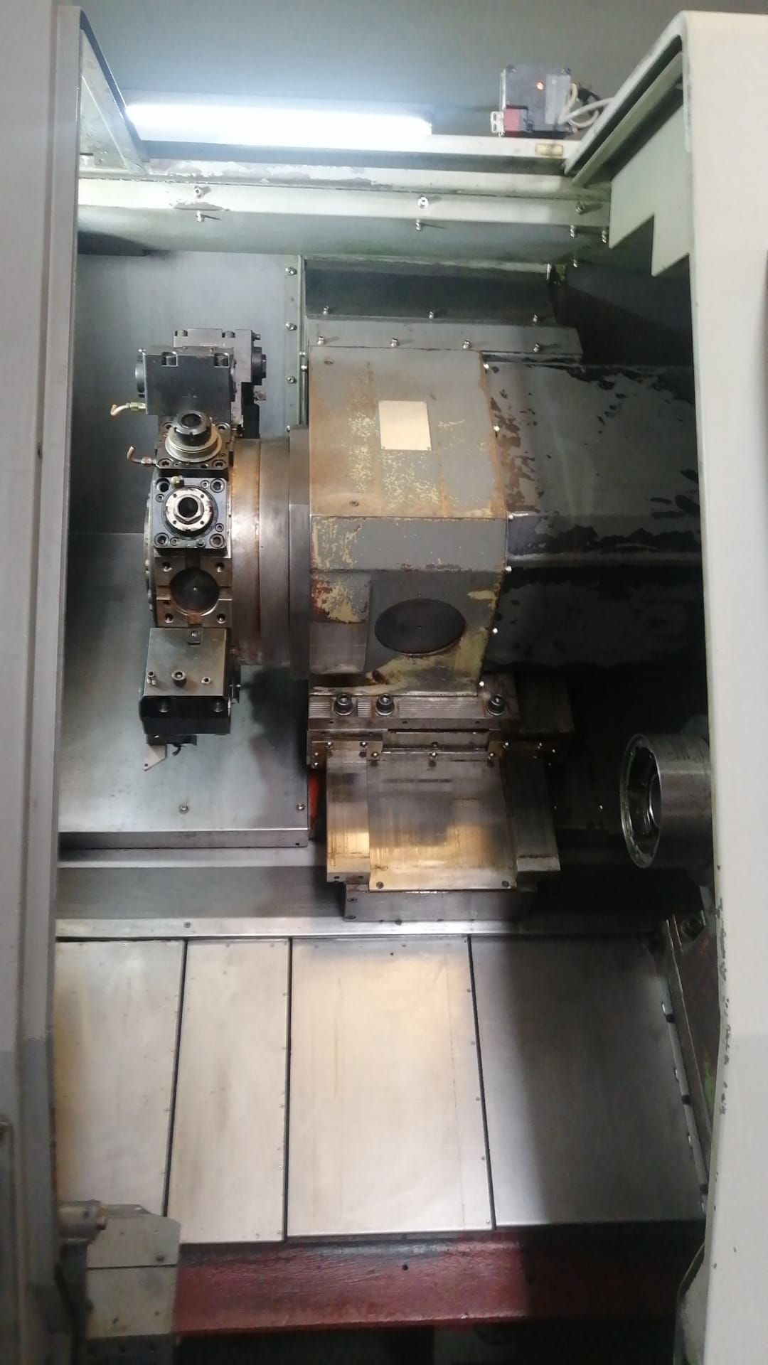 Gebruikt Hyundai SKT 250 MS - CNC Draaien - 2012