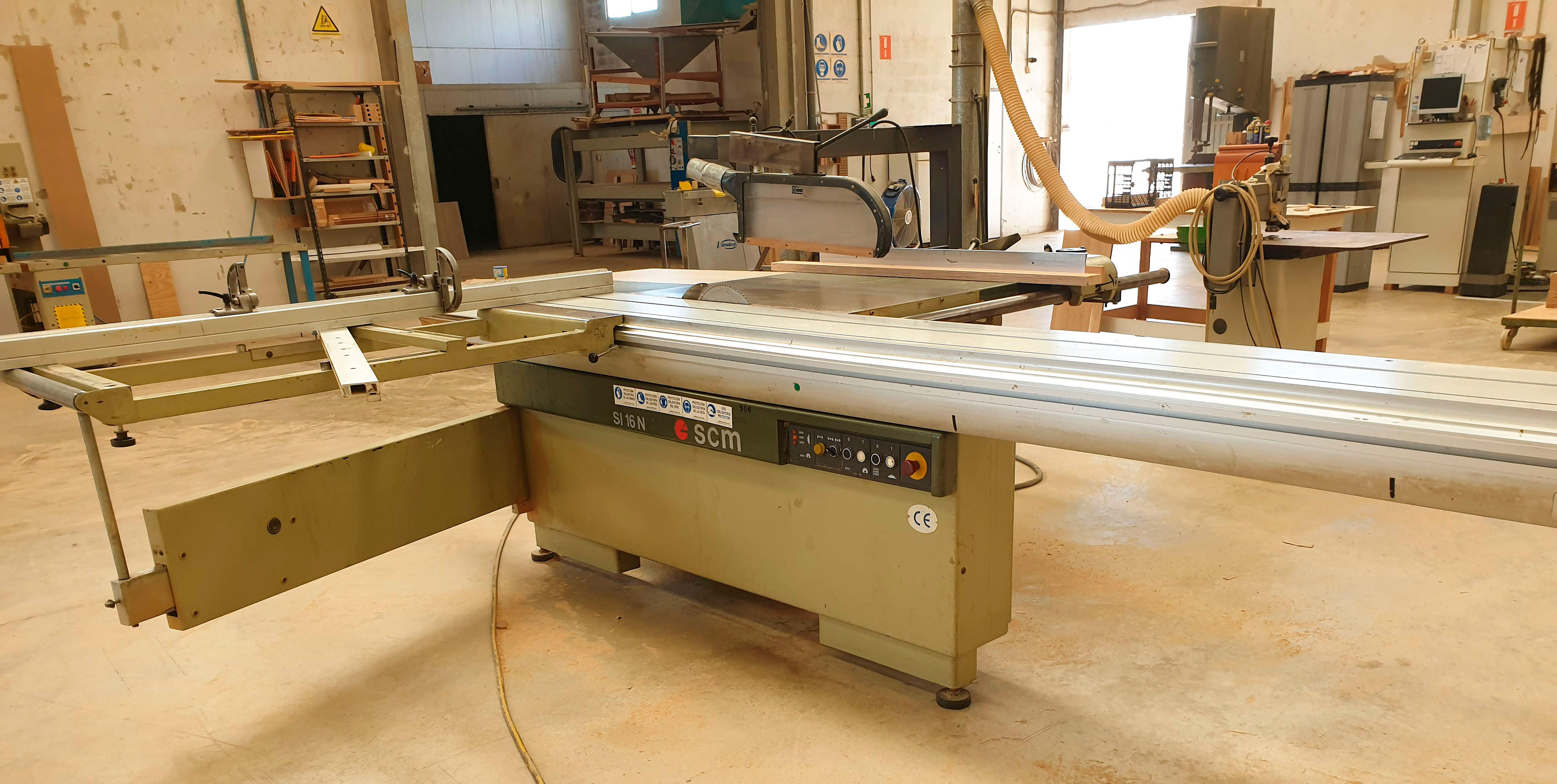 Usado SCM SI16N - Sierras de mesa deslizantes - 1996
