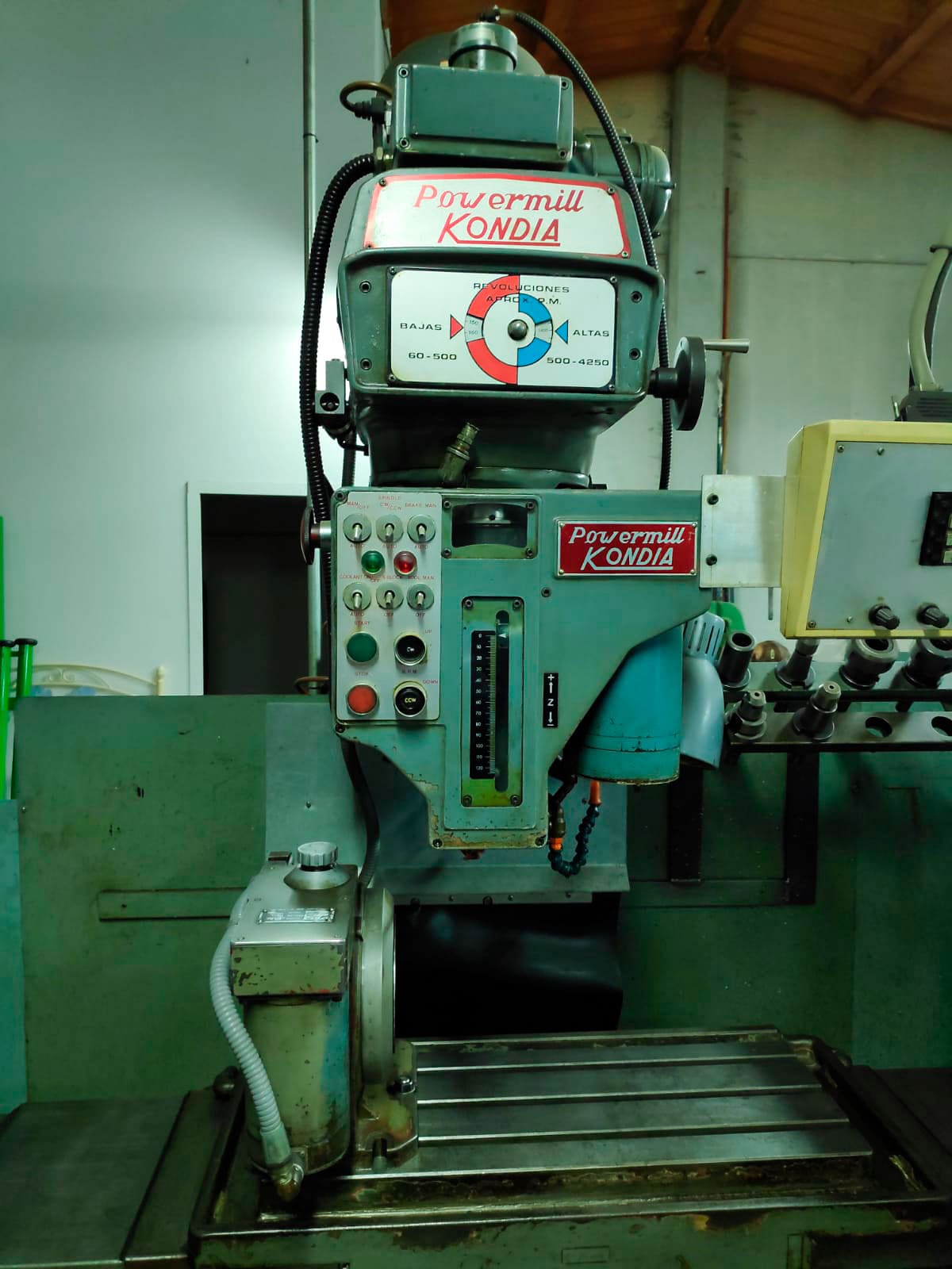 Gebruikt Kondia K76 - CNC Frezen - 1980