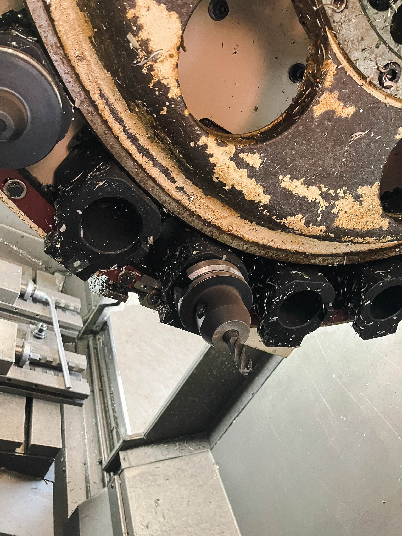 Used Okuma MX 45-VA - Vertical Machining Center - 1995