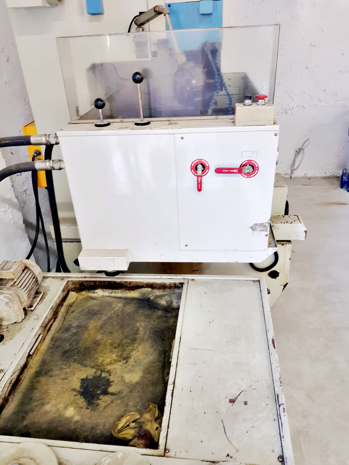 Usado Aristech CNC 550 - Máquina EDM - 1998