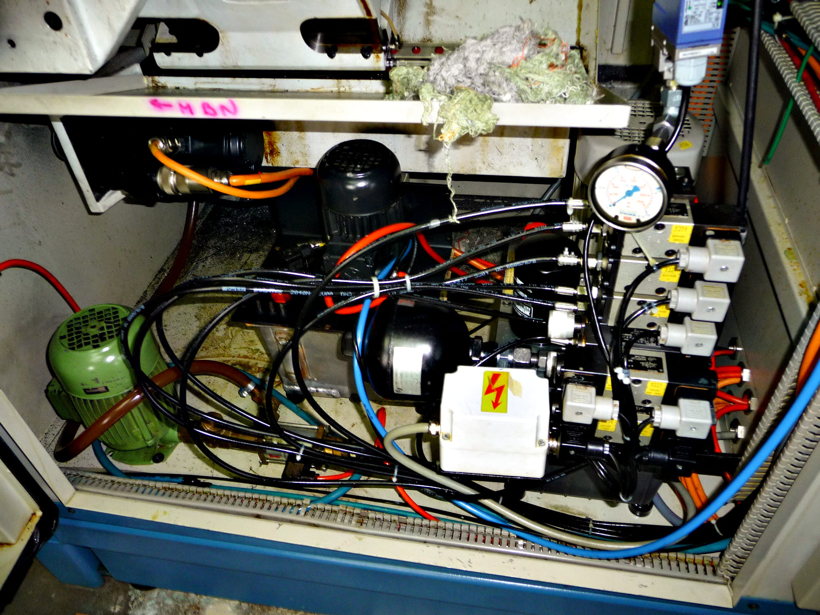 Gebruikt Willemin macodel W408 - Verticaal bewerkingscentrum - 1995